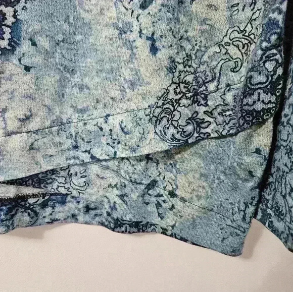 GUC! Dana Buchman long sleeve tee! - Picture 4 of 6